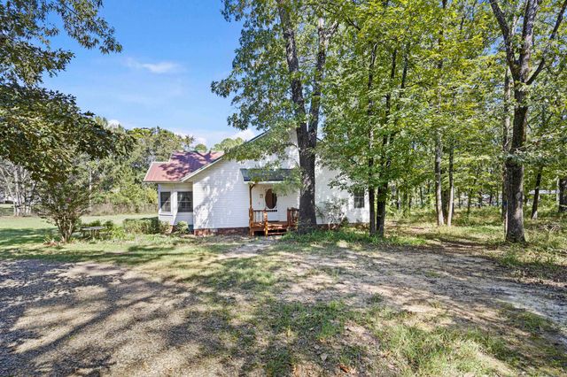 10237 Carter Cove Road, Plainview, AR 72857