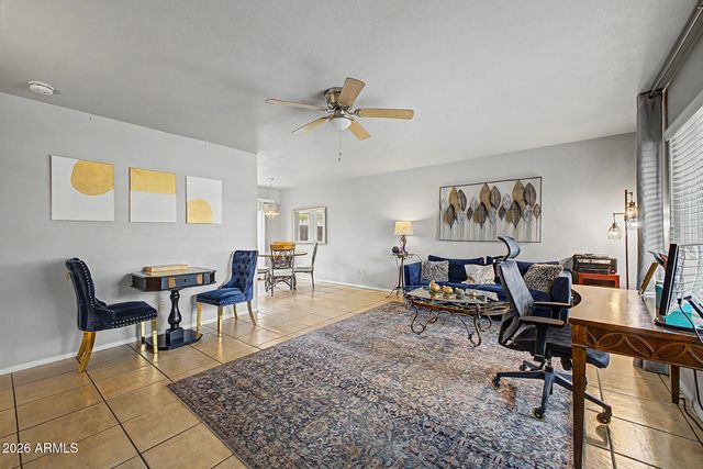 4201 E ALMERIA Road 1, Phoenix, AZ 85008