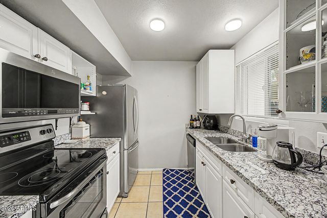 4201 E ALMERIA Road 1, Phoenix, AZ 85008