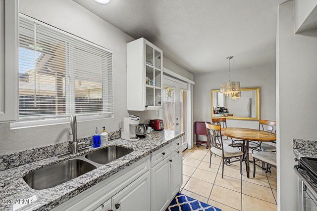 4201 E ALMERIA Road 1, Phoenix, AZ 85008