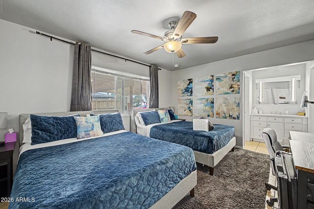 4201 E ALMERIA Road 1, Phoenix, AZ 85008