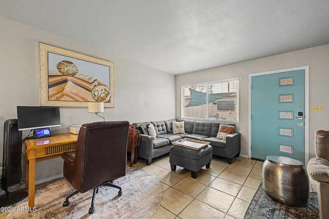 4201 E ALMERIA Road 1, Phoenix, AZ 85008