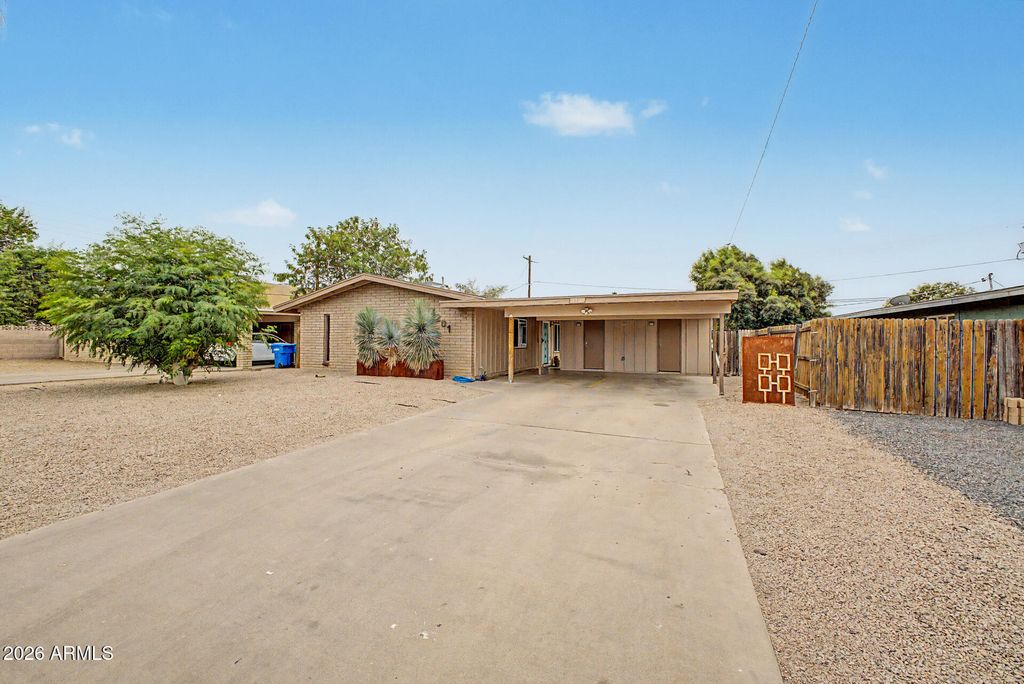 4201 E ALMERIA Road 1, Phoenix, AZ 85008 — photo 3