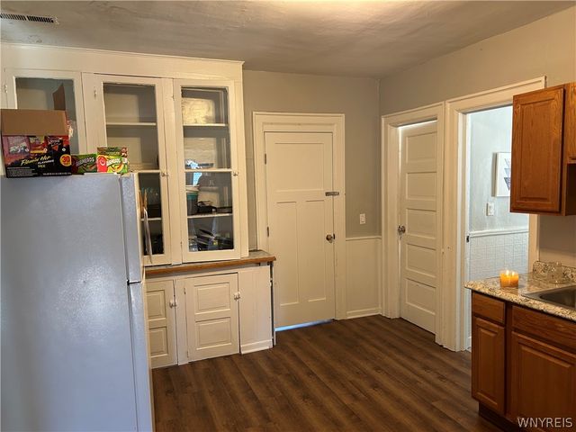 52 Kamper Avenue, Buffalo, NY 14210