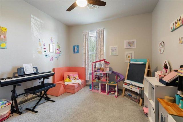 1215 Hummingbird Dr, Cache, OK 73527
