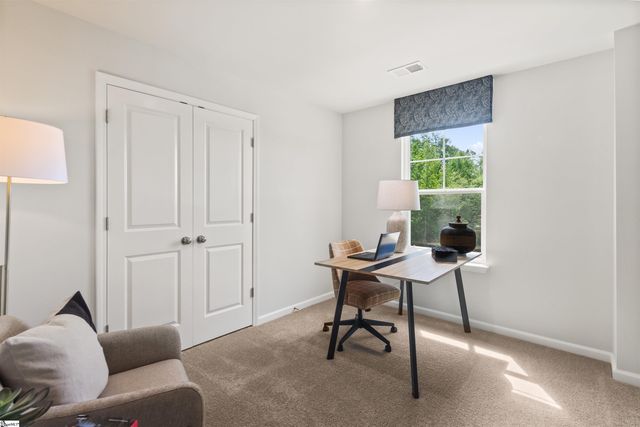 1288 Forestbrook Lane, Spartanburg, SC 29303