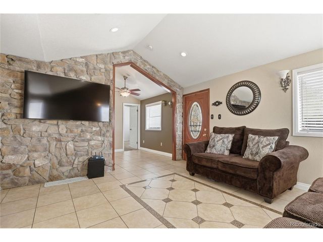 1141 S Raleigh St, Denver, CO 80219