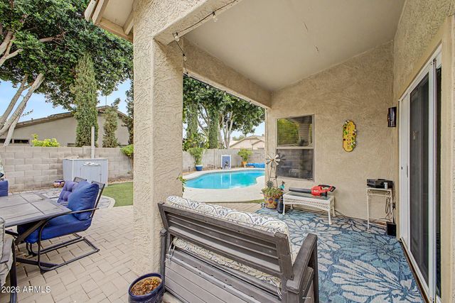 16247 W POST Drive, Surprise, AZ 85374