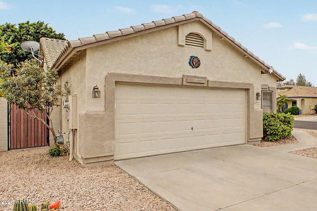 16247 W POST Drive, Surprise, AZ 85374