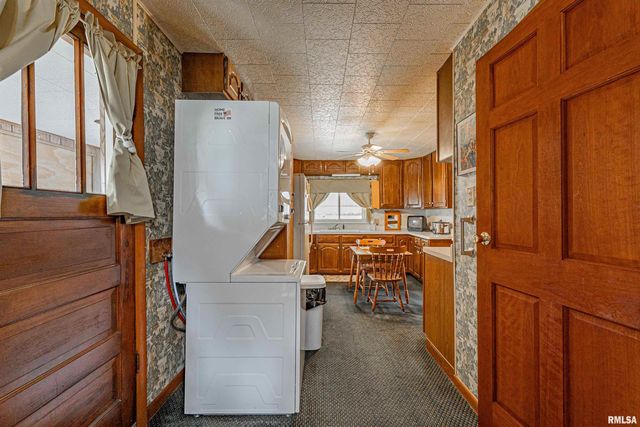 313 S WARREN Street, Tremont, IL 61568
