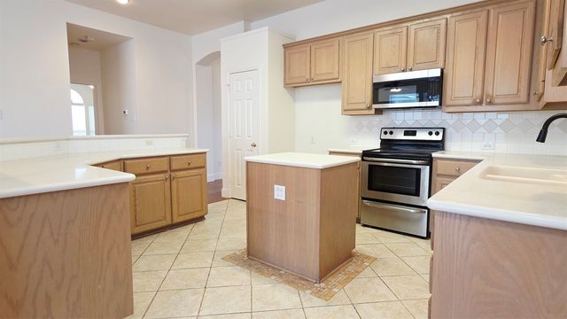 1304 Hillcrest Drive, Allen, TX 75002