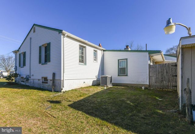 1261 N TUCKAHOE RD, Williamstown, NJ 08094