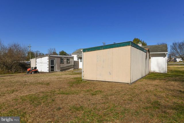 1261 N TUCKAHOE RD, Williamstown, NJ 08094