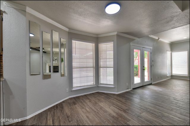 1909 POLLY HARRIS Drive, El Paso, TX 79936