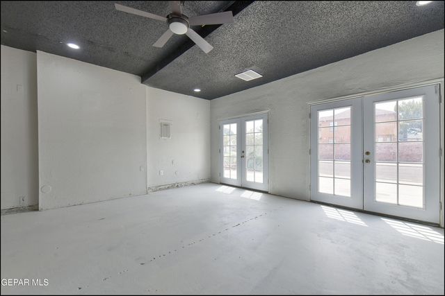 1909 POLLY HARRIS Drive, El Paso, TX 79936