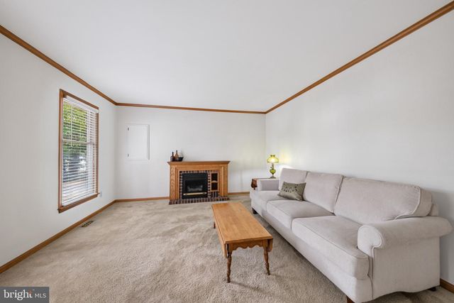 30 TENSAW DR, Browns Mills, NJ 08015