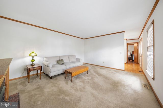 30 TENSAW DR, Browns Mills, NJ 08015