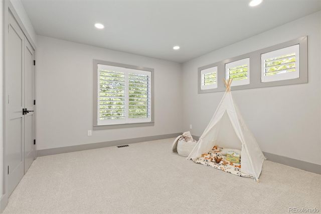 8978 E Cedar Hill Place, Lone Tree, CO 80124