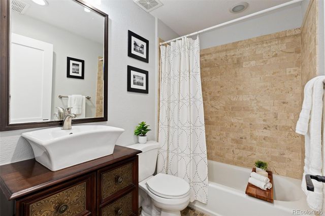 8978 E Cedar Hill Place, Lone Tree, CO 80124