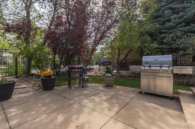 8978 E Cedar Hill Place, Lone Tree, CO 80124