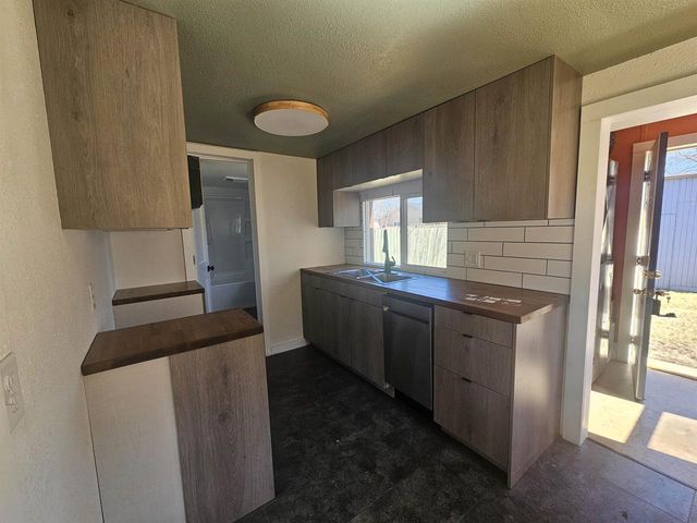 2006 prospect Street, La Crosse, WI 54603