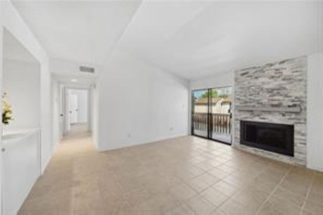 5001 Lamonte Lane 101, Houston, TX 77092