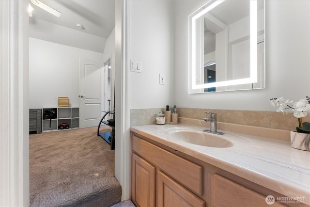 1205 E Rainier Street, Othello, WA 99344