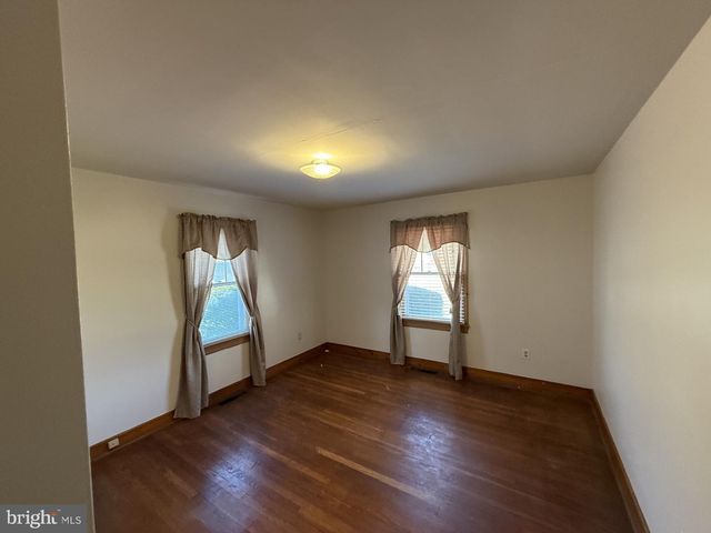 112 ELM ST, Chestertown, MD 21620