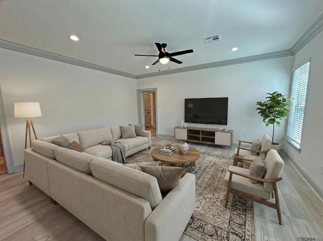 4942 Cottage Dr, Addis, LA 70710