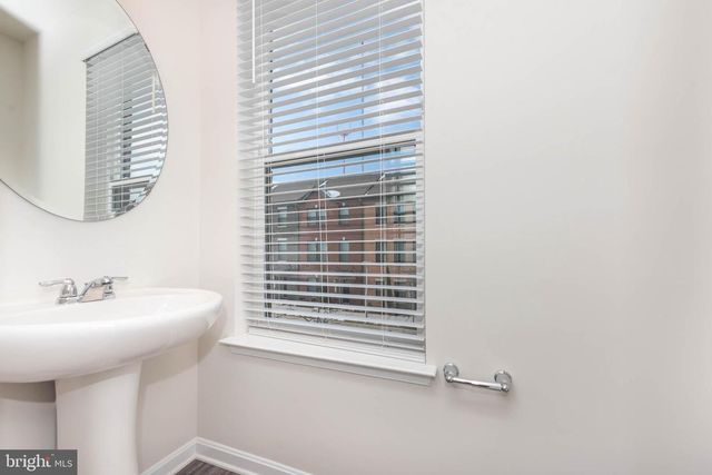 4318 LAPLATA AVE, Baltimore, MD 21211