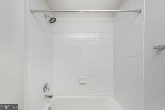 4318 LAPLATA AVE, Baltimore, MD 21211