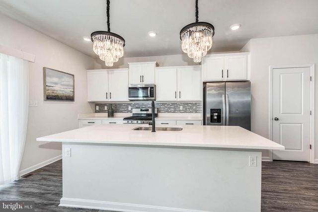 4318 LAPLATA AVE, Baltimore, MD 21211