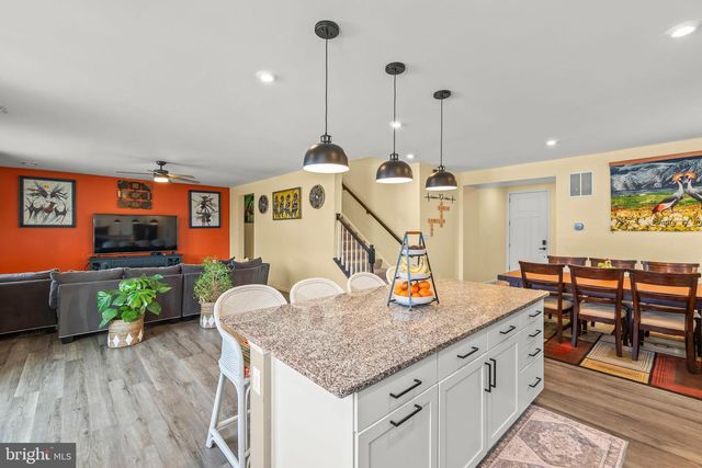 124 LENORE, Winchester, VA 22602