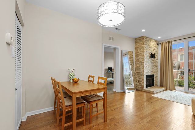 5300 N Lincoln Avenue 3C, Chicago, IL 60625