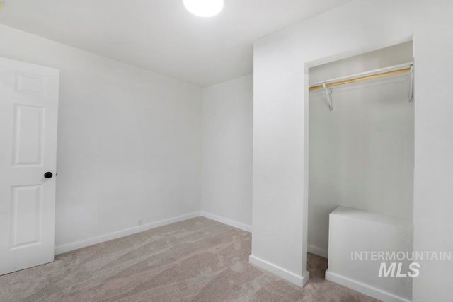 1898 Sigrid Ave, Twin Falls, ID 83301