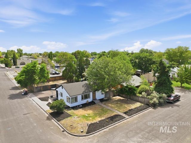 1898 Sigrid Ave, Twin Falls, ID 83301