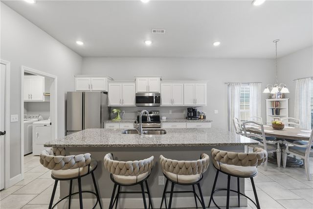 531 NW 59th Avenue, Bentonville, AR 72713