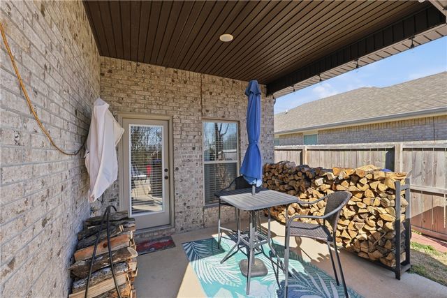 531 NW 59th Avenue, Bentonville, AR 72713