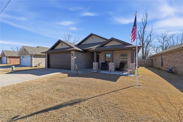531 NW 59th Avenue, Bentonville, AR 72713