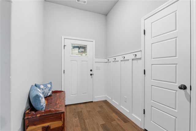 531 NW 59th Avenue, Bentonville, AR 72713