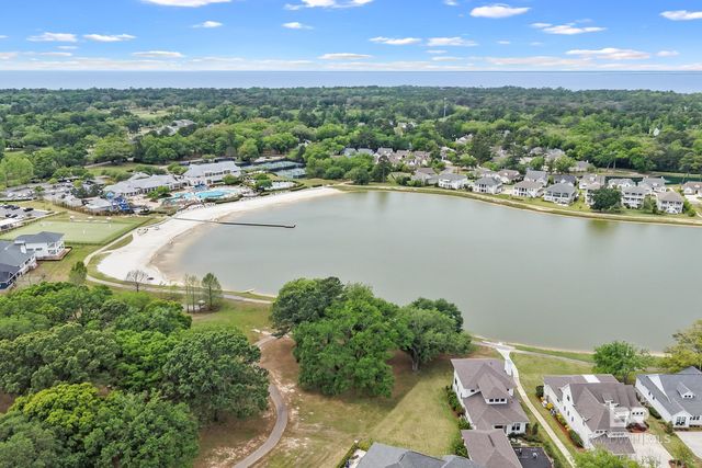 18269 Colony Drive 204, Fairhope, AL 36532