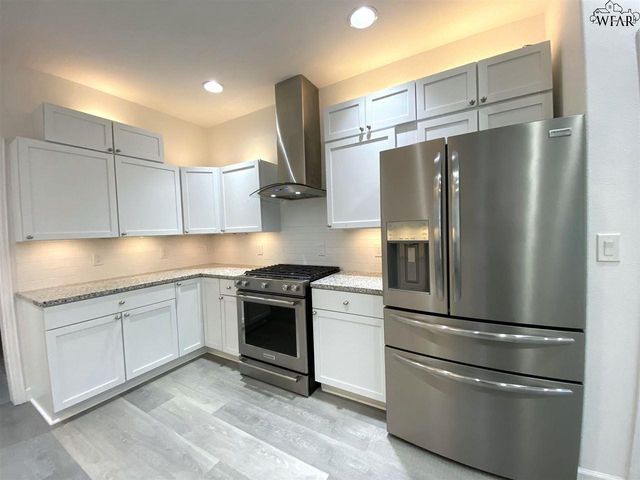 1716 ROCKRIDGE DRIVE, Wichita Falls, TX 76309