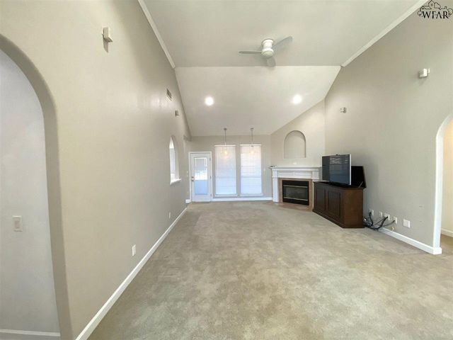 1716 ROCKRIDGE DRIVE, Wichita Falls, TX 76309