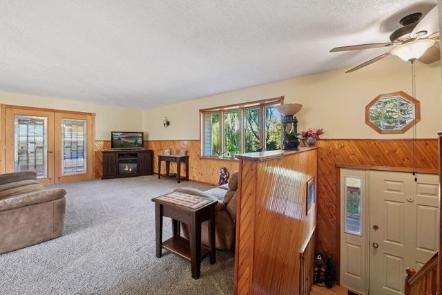 2724 Highway 25 SE, Buffalo, MN 55313