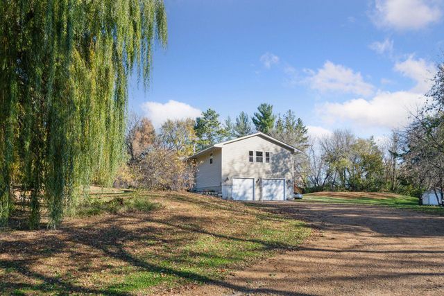 2724 Highway 25 SE, Buffalo, MN 55313