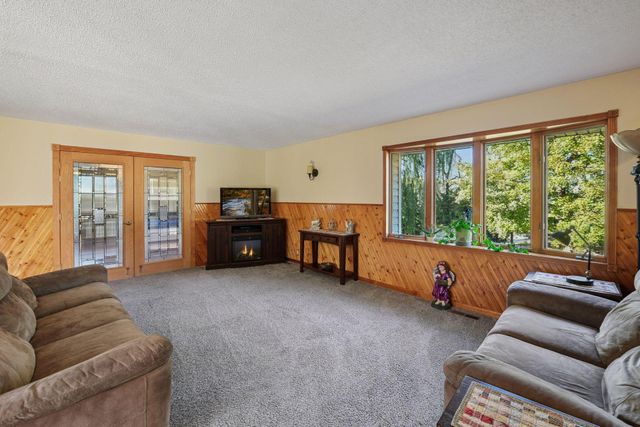 2724 Highway 25 SE, Buffalo, MN 55313