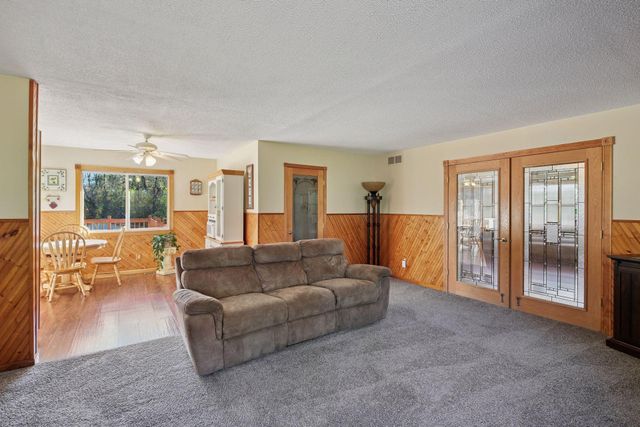 2724 Highway 25 SE, Buffalo, MN 55313