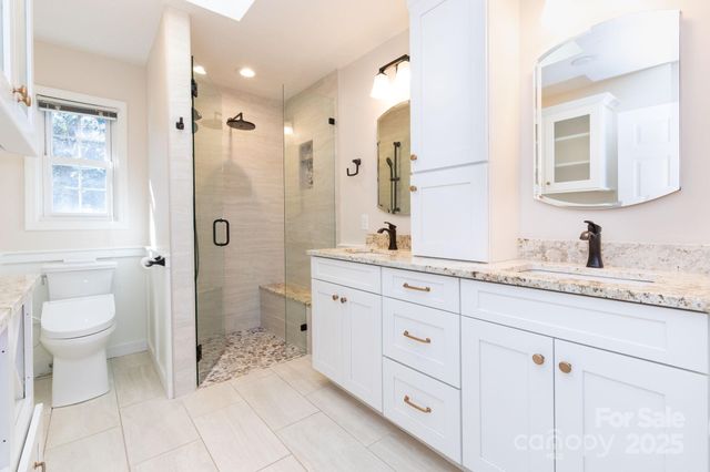 137 Warlick Road, Mills River, NC 28759