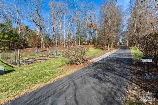 137 Warlick Road, Mills River, NC 28759