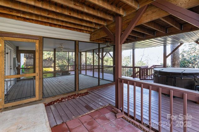 137 Warlick Road, Mills River, NC 28759